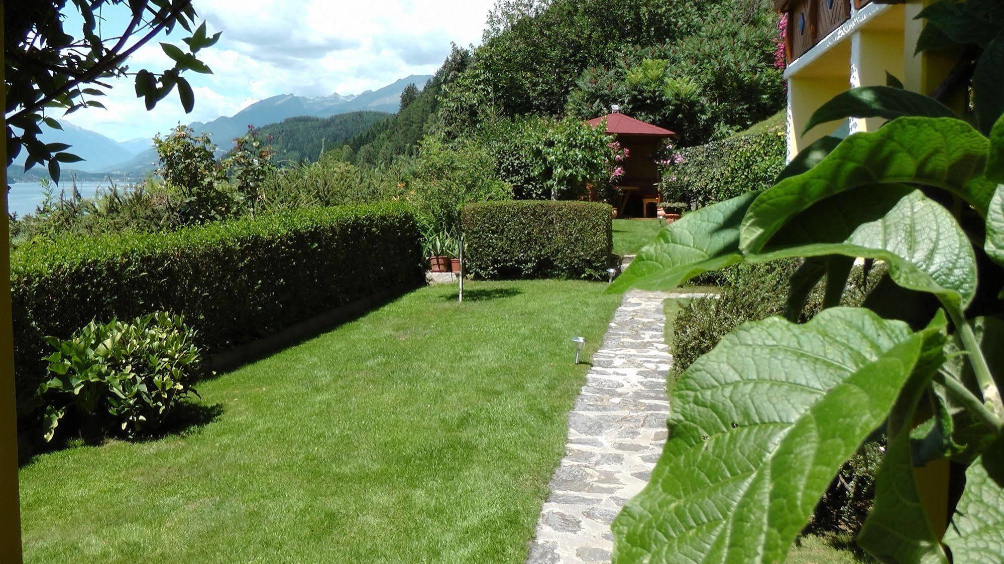 Pension Zum Muehlrad Millstatt Exterior foto